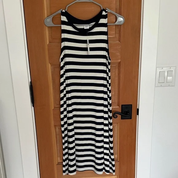 nookie rendezvous midi dress NOOKIE ADORN MIDI DRESS – TheLuxeLend